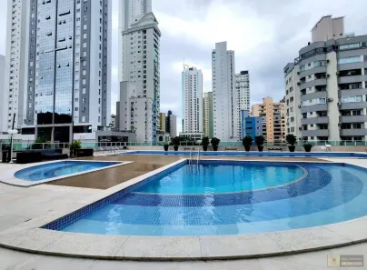 Apartamento com 3 Quartos para alugar, 140m² no Pioneiros, Balneário Camboriú