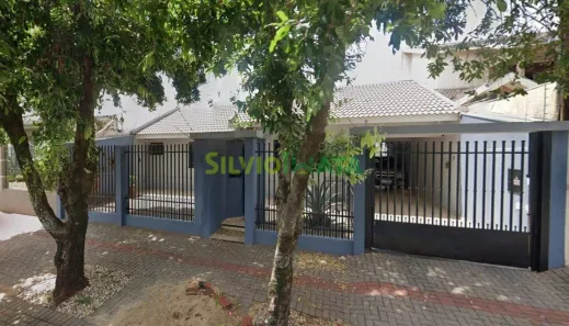 Casa com 3 Quartos para alugar, 159m² no Parque Residencial Tuiuti, Maringá