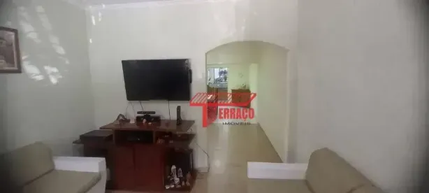 Sobrado com 4 Quartos à venda, 249m² no Pinheirinho, Santo André