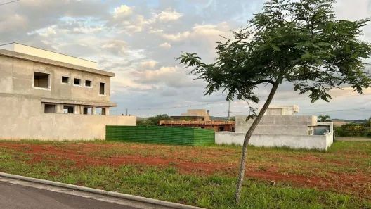 Lote/Terreno à venda, 300m² no Jardim Carvalho, Ponta Grossa