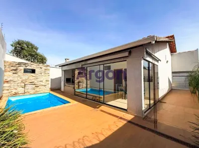 Casa com 3 Quartos à venda, 170m² no Setor Três Marias, Goiânia