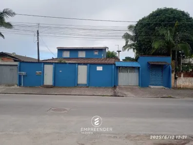 Sobrado com 4 Quartos à venda, 96m² no Vila dos Comerciários, Paranaguá