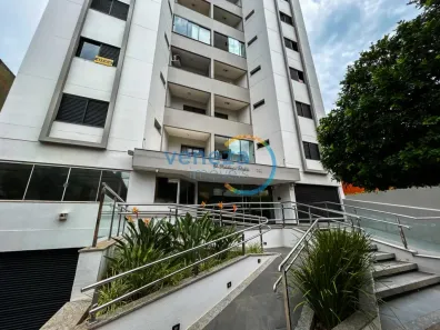 Apartamento com 2 Quartos para alugar, 61m² no Centro, Londrina