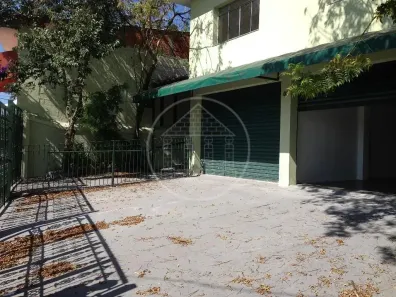 Prédio Comercial à venda, 200m² no Jardim Presidente, São Paulo