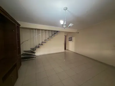 Sobrado com 3 Quartos à venda, 158m² no Parque Imperial, São Paulo