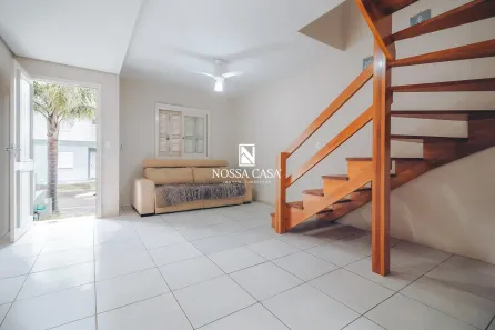 Sobrado com 3 Quartos à venda, 78m² no Centenário, Torres