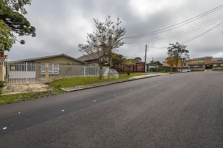 Casa com 3 Quartos à venda, 154m² no Barreirinha, Curitiba