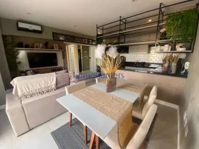 Apartamento com 2 Quartos à venda, 66m² no Cambuí, Campinas