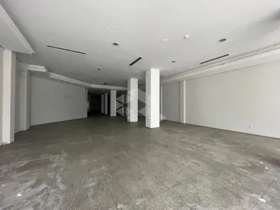 Ponto Comercial para alugar, 500m² no Nossa Senhora de Fátima, Santa Maria