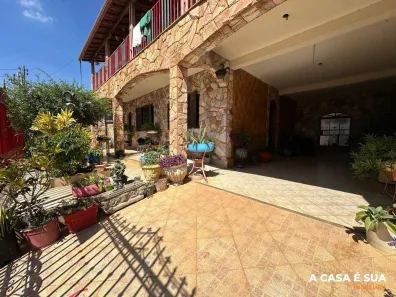Casa com 5 Quartos à venda, 360m² no Alvorada, Contagem
