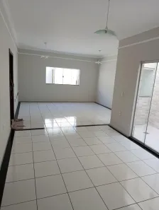 Casa com 3 Quartos à venda, 134m² no Custódio Pereira, Uberlândia