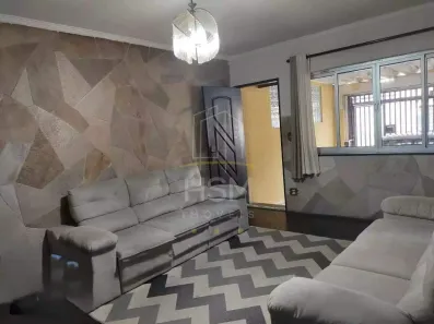Sobrado com 3 Quartos à venda, 176m² no Vila Scarpelli, Santo André