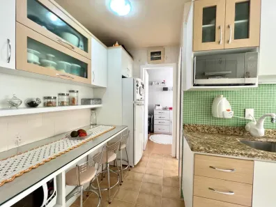 Apartamento com 2 Quartos à venda, 55m² no Praia Comprida, São José