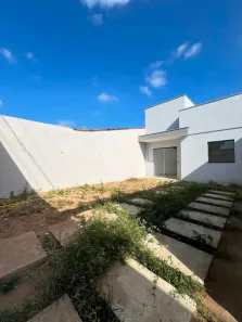 Casa com 3 Quartos à venda, 130m² no Papagaio, Feira de Santana