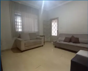 Casa com 5 Quartos à venda, 230m² no Santa Terezinha, Belo Horizonte