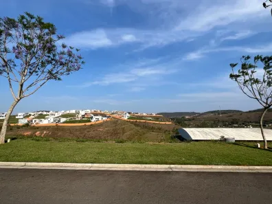 Lote/Terreno à venda, 576m² no São Pedro, Juiz de Fora
