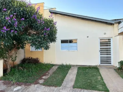 Casa com 2 Quartos à venda, 98m² no Distrito Industrial, Marília