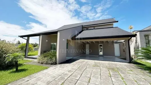 Casa com 4 Quartos para alugar, 320m² no Guaratuba, Guaratuba