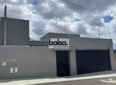 Casa com 3 Quartos à venda, 130m² no Jardim Santa Angelina, Agudos