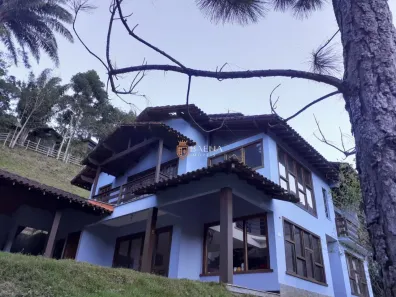Casa de Condomínio com 4 Quartos à venda, 276m² no Carlos Guinle, Teresópolis
