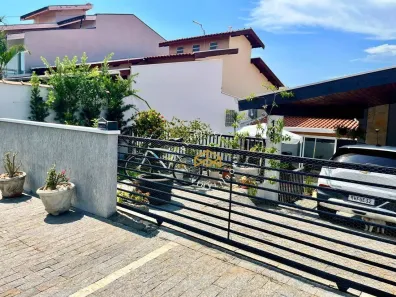 Casa de Condomínio com 3 Quartos à venda, 120m² no Lenheiro, Valinhos