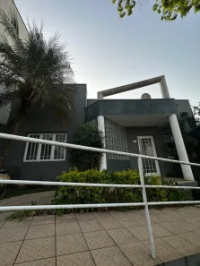 Prédio Comercial com 6 Quartos à venda, 255m² no Vila Papelão, Valinhos