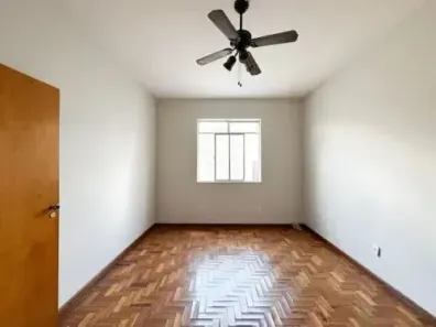 Apartamento com 4 Quartos à venda, 200m² no Centro, Juiz de Fora