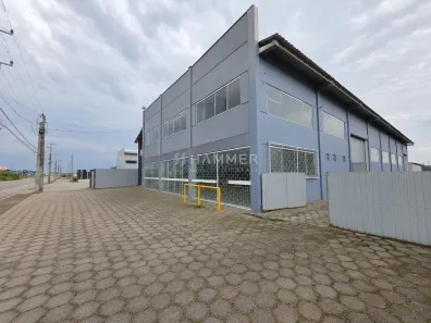 Galpão/Depósito/Armazém para alugar, 750m² no Porto Grande, Araquari