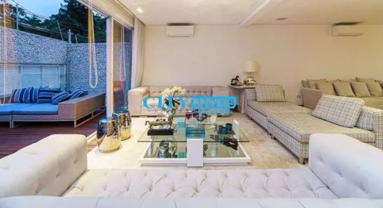 Casa com 4 Quartos à venda, 600m² no Pacaembu, São Paulo