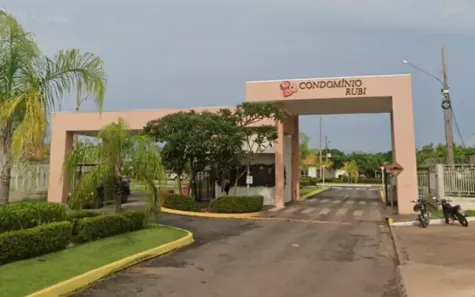 Casa de Condomínio com 3 Quartos para alugar, 80m² no Petrópolis, Várzea Grande