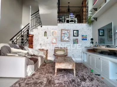 Casa com 3 Quartos à venda, 167m² no Morro Santana, Porto Alegre