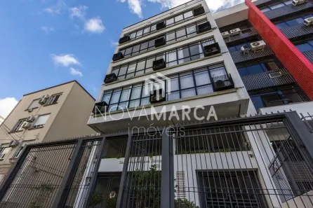 Sala Comercial à venda, 106m² no Rio Branco, Porto Alegre