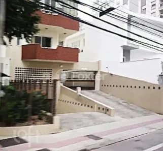 Apartamento com 3 Quartos à venda, 140m² no Agronômica, Florianópolis