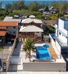 Casa com 3 Quartos para alugar, 264m² no Campeche, Florianópolis