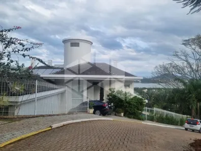 Casa de Condomínio com 5 Quartos para alugar, 510m² no Cacupé, Florianópolis