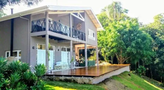 Fazenda/Sítio com 4 Quartos à venda, 550m² no Bairro do Pinhal, Itatiba