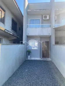 Sobrado com 2 Quartos à venda, 69m² no Jarivatuba, Joinville