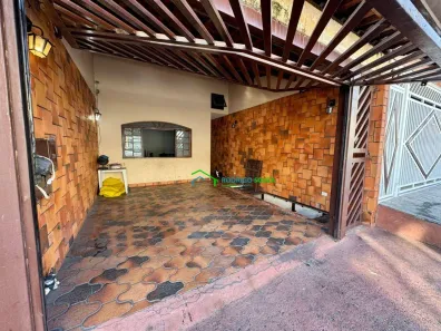 Casa com 3 Quartos à venda, 170m² no Jardim Santo Estêvão, Carapicuíba