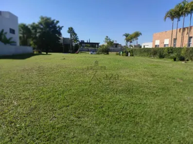 Lote/Terreno à venda, 1200m² no Condomínio Chácara Serimbura, São José dos Campos