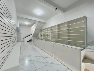 Ponto Comercial para alugar, 107m² no Centro Histórico, Porto Alegre
