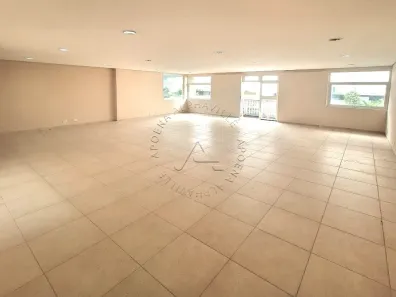 Prédio Comercial para alugar, 227m² no Condomínio Centro Comercial Alphaville, Barueri