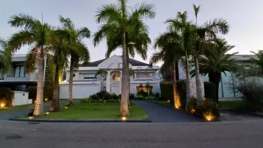 Casa com 5 Quartos para venda ou aluguel, 980m² no Recreio dos Bandeirantes, Rio de Janeiro