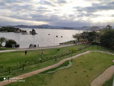 Apartamento com 3 Quartos à venda, 213m² no Abraão, Florianópolis