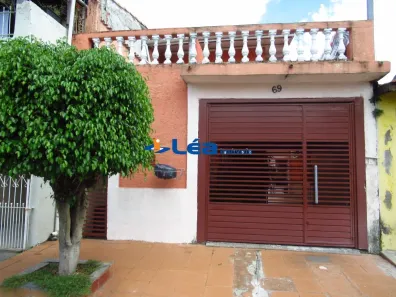 Casa com 2 Quartos à venda, 197m² no Vila Júlia, Poá