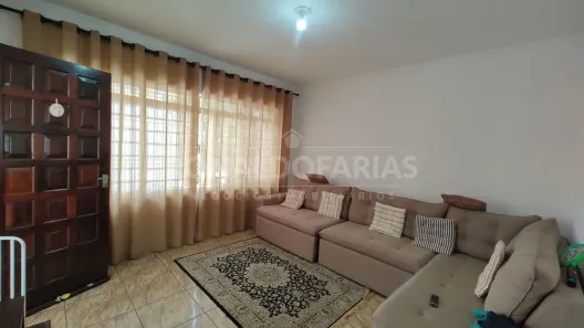 Casa com 3 Quartos à venda, 160m² no Jardim Teresa, São Paulo