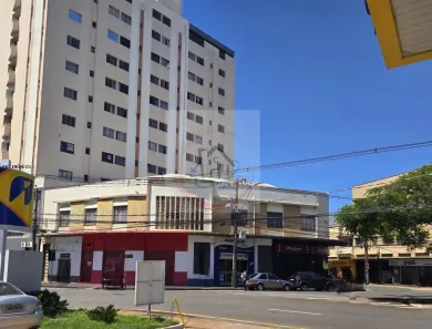 Imóvel Comercial à venda, 846m² no Centro, Londrina