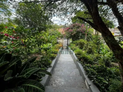 Casa com 4 Quartos à venda, 1050m² no Céu Azul, Belo Horizonte