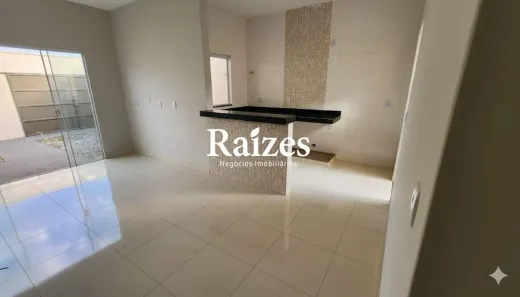 Casa com 2 Quartos à venda, 60m² no Jardim Canaã, Uberlândia