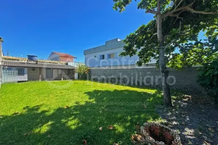 Casa com 1 Quarto à venda, 80m² no Belmira Novaes, Peruíbe