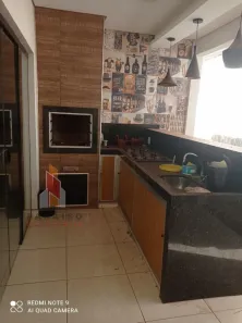 Casa com 3 Quartos à venda, 150m² no Nossa Senhora Aparecida, Uberlândia